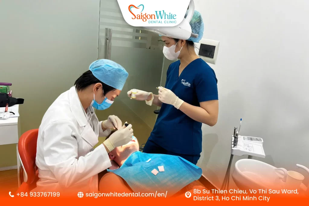 Dental filling at Saigon White Dental Clinic