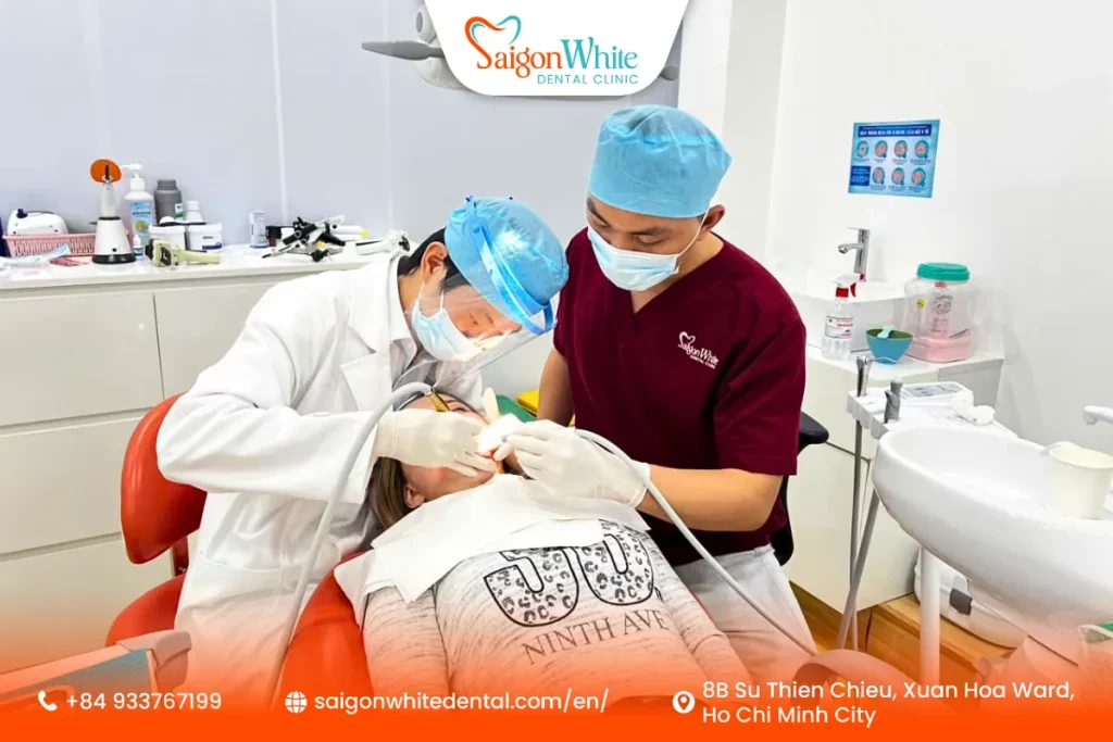 An international patient visiting Saigon White Dental in Ho Chi Minh City for teeth cleaning