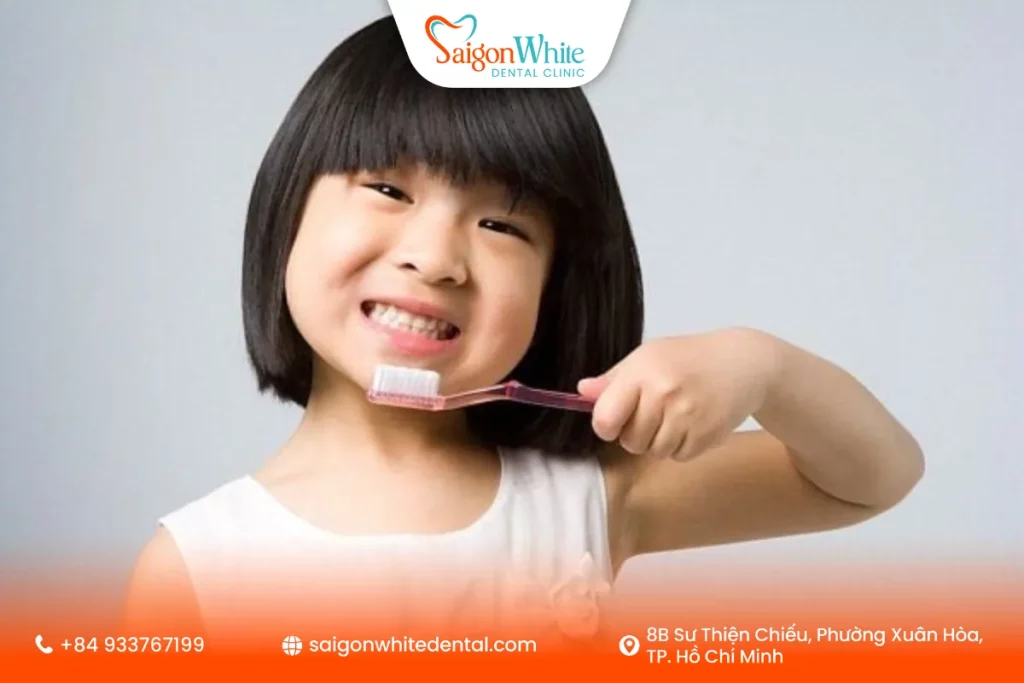 Vệ sinh răng sữa cho bé trong giai đoạn thay răng