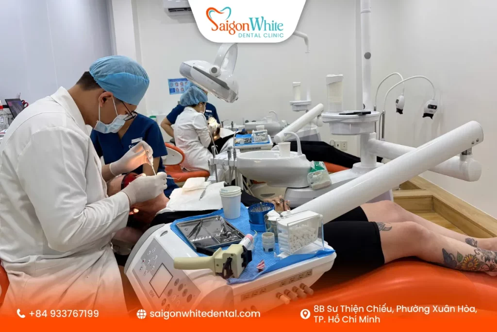 Vì sao nên nhổ răng khôn tại Nha khoa Sài Gòn White?